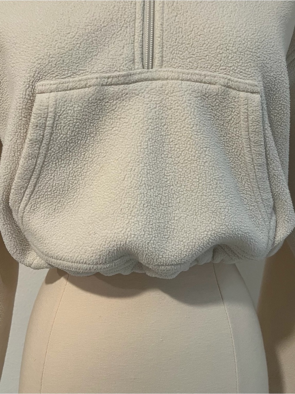 Aritzia Tna Polar 1/2 Zip Fleece Pullover Birch Cream XS Cropped Half Zip - Picture 4 of 11
